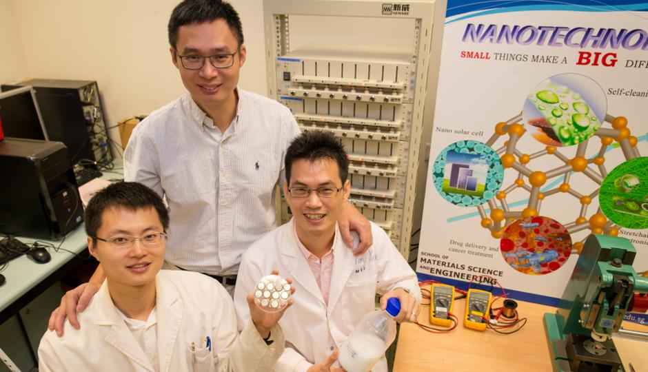 Researchers develop ultra-fast charging battery that can last 20 years