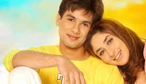 फ़ोन से बदली कहानी, क्या आप इन फिल्मों को पहचानते हैं?