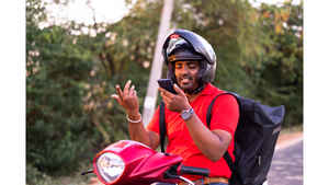 आने वाले समय में Artificial Intelligence (AI) हड़प लेंगे ये नौकरियां, कहीं आप तो खतरे में नहीं?