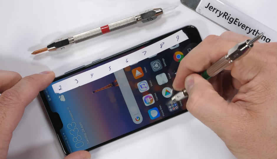 Huawei P20 Pro passes scratch and burn test but fails in bend test