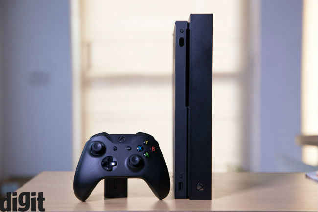 Microsoft Xbox One X 