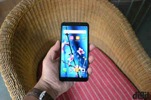 ఇండియా లో ట్రెండ్ క్రియేట్  చేయటానికి వచ్చేస్తున్న న్యూ స్మార్ట్ ఫోన్స్ .