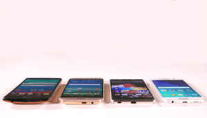 2015 Android flagships: Display and build comparison