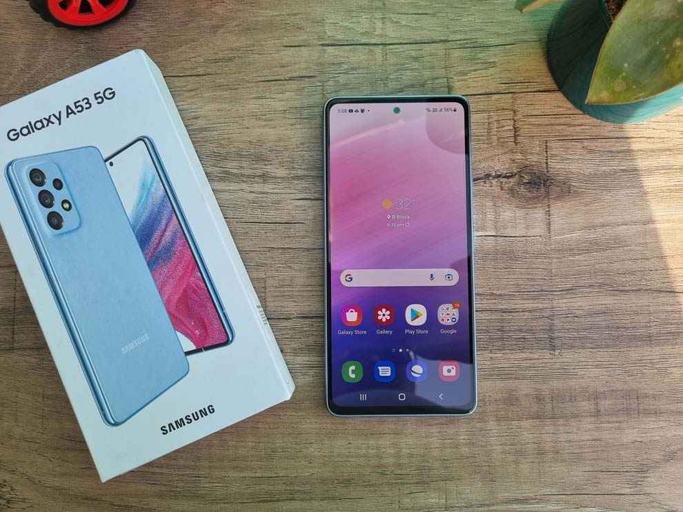 Galaxy A53 design and build