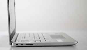 Here is a closer look at the HP 14s dk0093au laptop