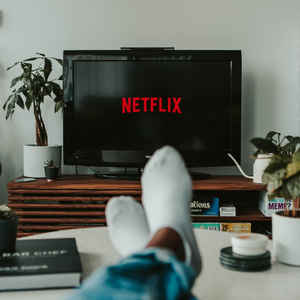 OTT-তে রিলিজ হল একাধিক সিনেমা এবং ওয়েব সিরিজ, এই উইকেন্ড ওয়াচ লিস্টের রইল লিস্ট