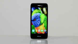 బెస్ట్ మల్టీ టాస్కింగ్ : 2GB ర్యామ్ టాప్ 10 అండర్ 10K ఫోన్స్