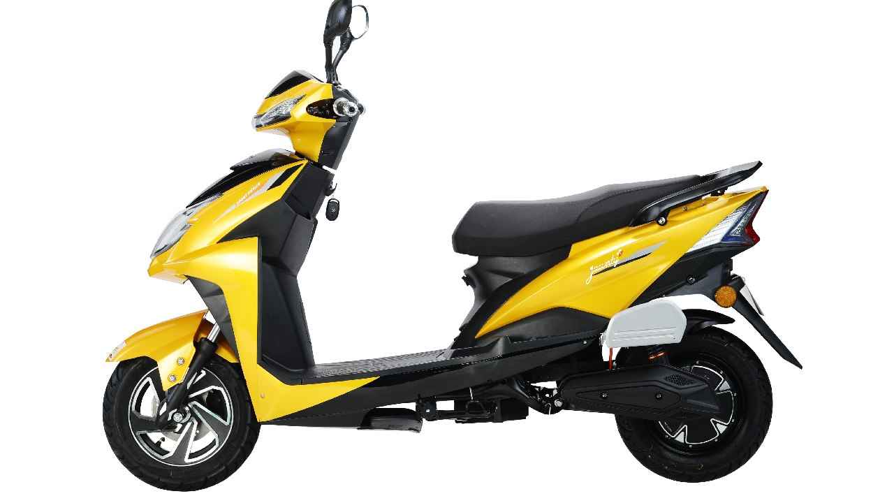 Jaunty Plus e-scooter को खरीदने पर मिल रही है धमाका छूट, देखें कितना मिल रहा डिस्काउंट