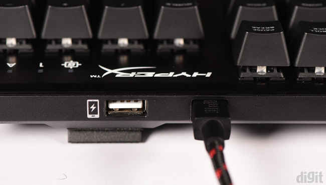 Kingston HyperX Alloy FPS USB passthrough