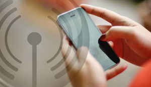 సెల్ ఫోన్ వాడుతున్న ప్రతి ఒక్కరూ తెలుసుకోవాల్సిన అతి ముఖ్యమైన విషయాలు