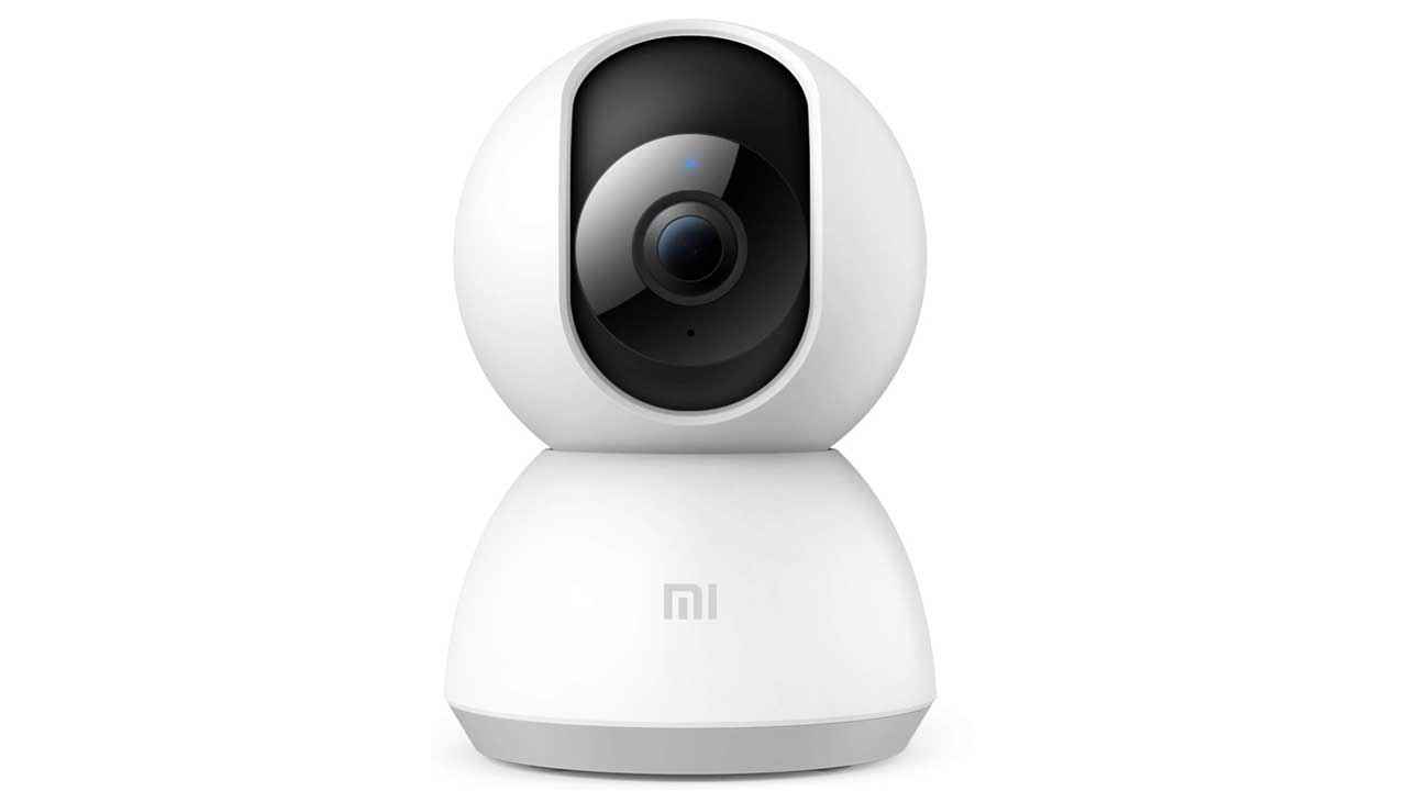 Easy-to-use 360-degree Wi-Fi-enabled home security cameras