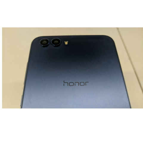 ड्यूड्रॉप नौच के साथ लॉन्च हुआ Honor 8S, जानें कीमत और बाकी खूबियां