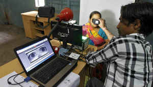 ஒரே நேரத்தில் வீட்டில் இருந்தபடி ஆதாரில்  மொபைல் நம்பர்,முகவரி மற்றும் பெயரை மாற்றுவது  எப்படி?