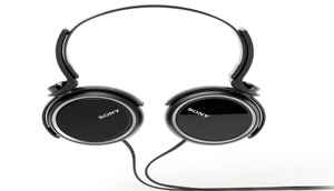 सस्ते में एक ब्रांडेड हेडफ़ोन खरीदने की आपकी तलाश ख़त्म होती है अब