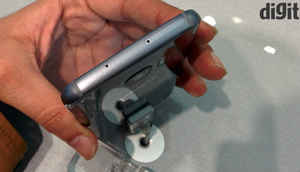 Samsung Galaxy S7 and S7 Edge: In Pictures