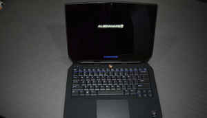 Unboxing Alienware 13 Gaming Laptop