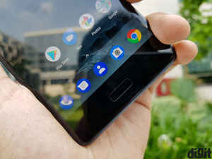 సెల్ఫీ ని మరింత అద్భుతంగా  తీర్చిదిద్దటానికి  భారత్ లో లాంచ్ అయిన Nokia 8, డ్యూయల్ కెమెరా సెటప్ తో