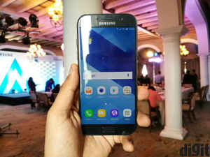 ನಿಮಗಿದು ಗೊತ್ತೇ! ಭಾರತದಲ್ಲಿ 20 ಬೆಸ್ಟ್ ಫೋನ್ಗಳು ತಮ್ಮ ಬೆಲೆಯನ್ನು ಕಳೆದುಕೊಂಡಿವೆ.