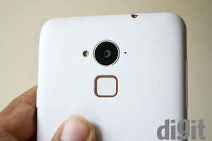 2015 లో మొబైల్ టెక్ ప్రపంచంలో జరిగిన కొన్ని ప్రధాన మార్పులు