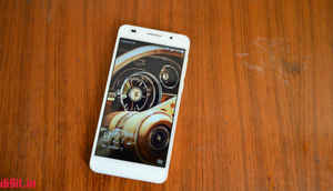 Best camera phones to buy under Rs. 20,000