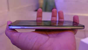 तस्वीरों में जानिये Lenovo Vibe P1M और P1 को...