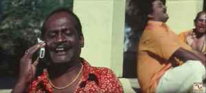 ఇక్కడ కనిపించే ఫోన్ సంభాషణ సినిమా సన్నివేశాలు ఏ సినిమా లోనివి చెప్పగలరా?