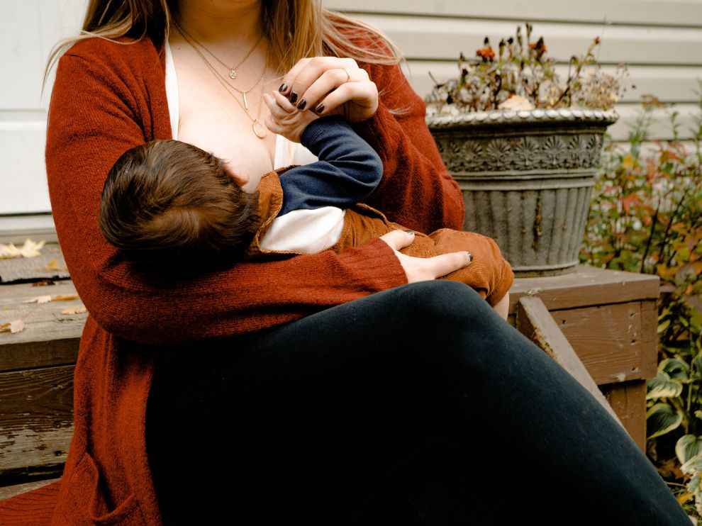 Women breastfeeding