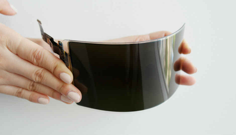 Samsung unveils unbreakable OLED panels for use in future smartphones