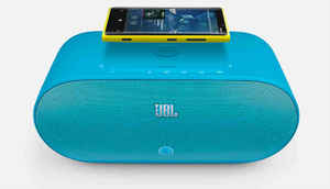 7 Windows phone accessories worth your money