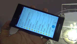 BlackBerry Leap: In Pictures