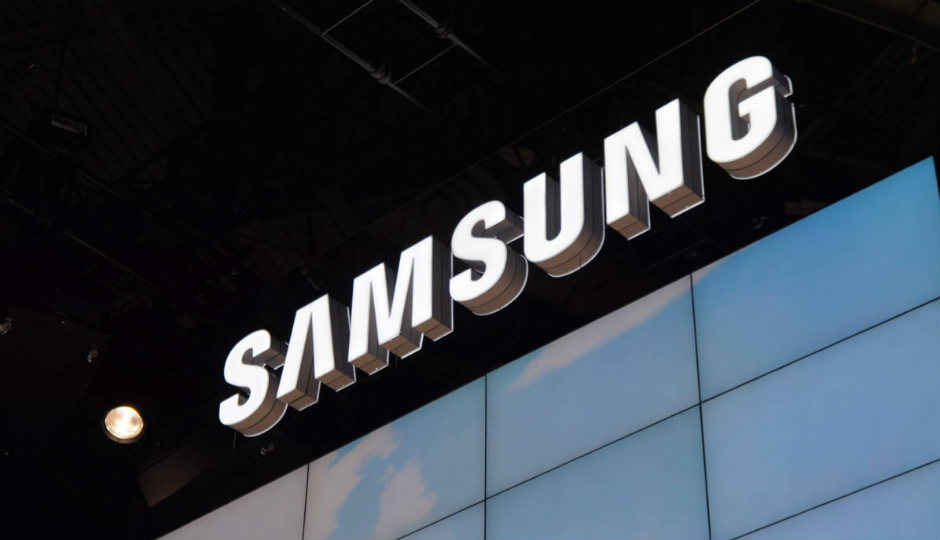 Samsung may initially produce about 5 million Galaxy S7 phones