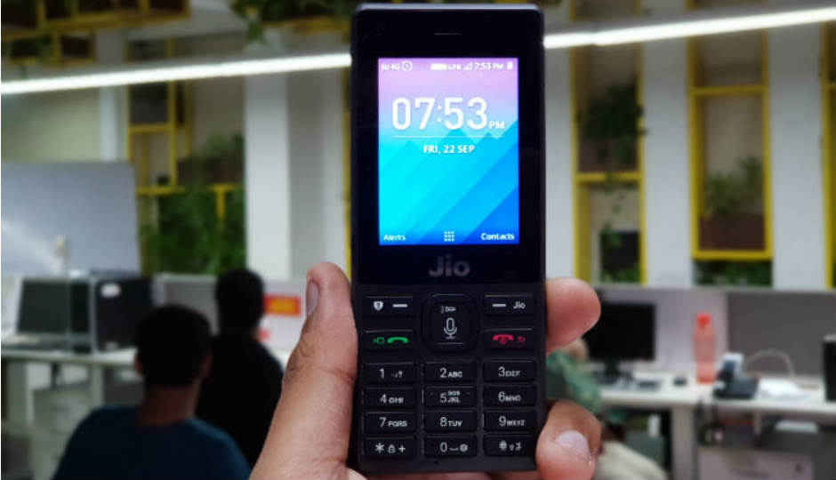 Delayed JioPhone deliveries irk customers, company says 4G feature phone shipping in “phased manner”