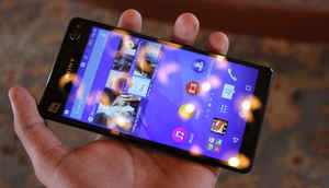 సోనీ ఎక్స్పిరియా c4: ఫస్ట్ లుక్స్