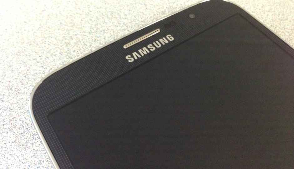 Samsung rumoured to launch foldable tablet in 2015