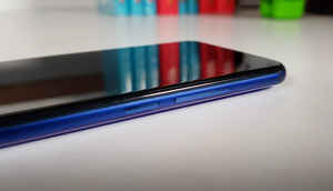 Here’s a quick look at the new Honor 10 flagship smartphone