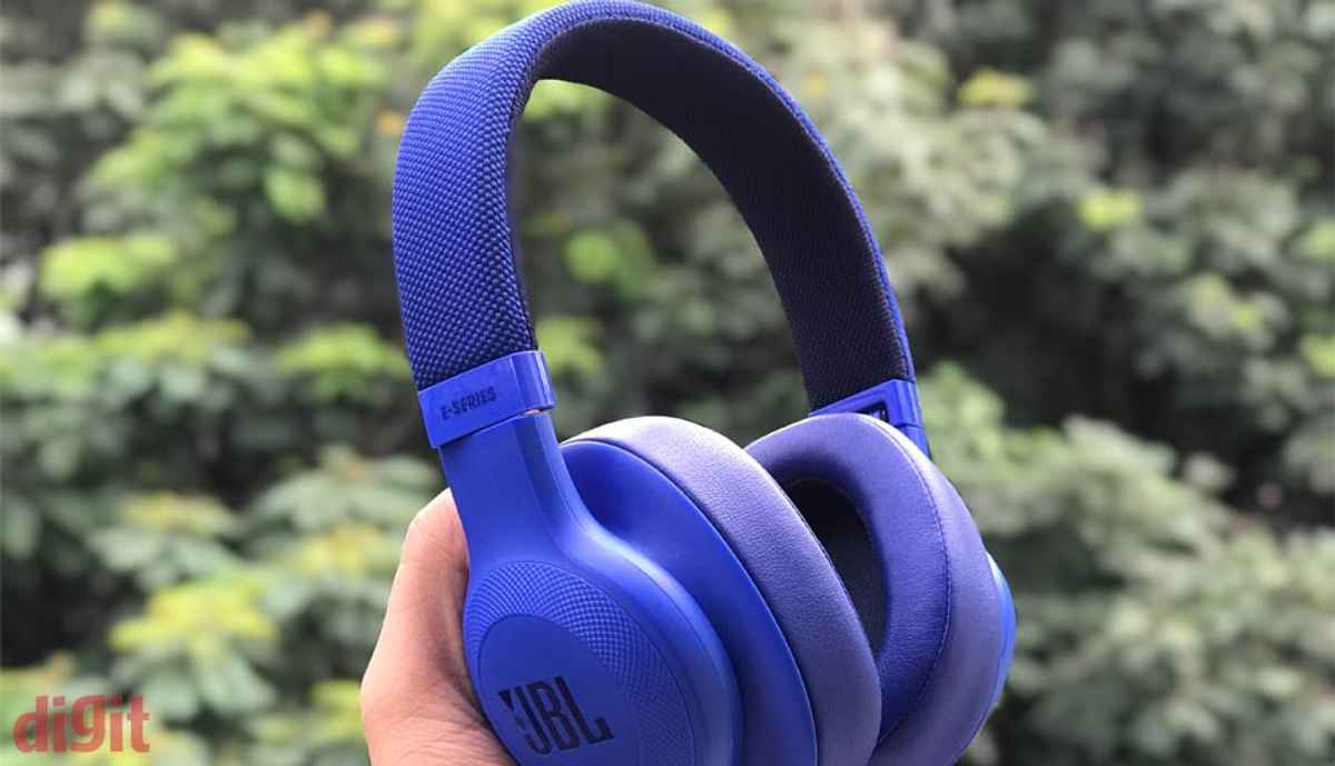 JBL E55BT Headphones Review: Powerful, comfortable wireless over- ears on a budget