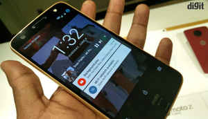 Say hello to the Moto Z and its modular friends