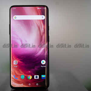 ट्रिपल कैमरा के साथ आते हैं ये शानदार स्मार्टफोन्स