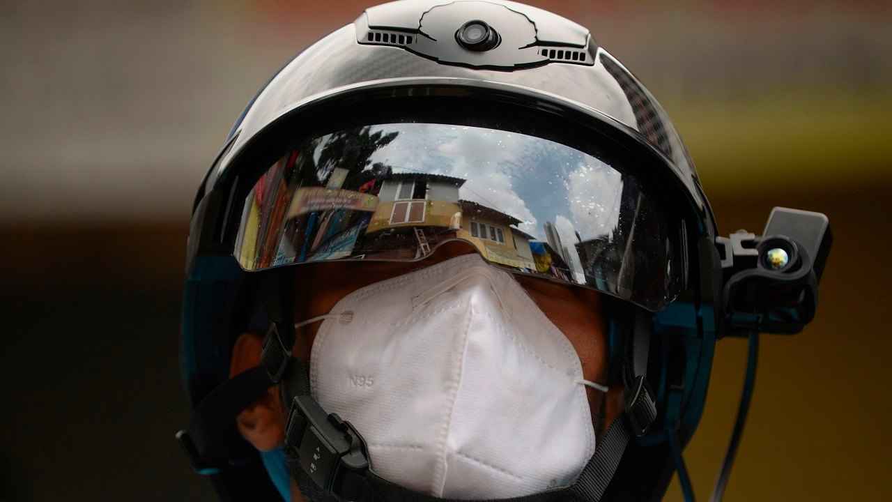 Mumbai and Pune receive high-tech ‘smart helmets’ to combat COVID-19 spread