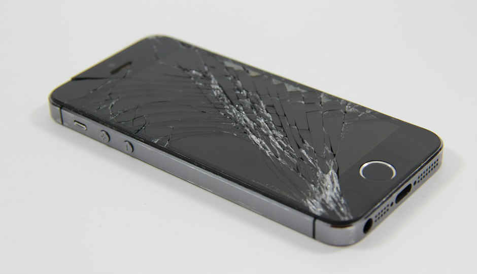 New ‘miracle material’ could end the problem of cracked smart devices