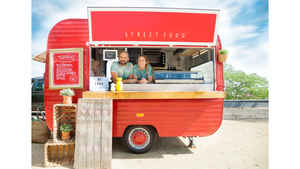 आने वाले समय में Artificial Intelligence (AI) हड़प लेंगे ये नौकरियां, कहीं आप तो खतरे में नहीं?