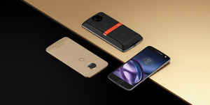 2TBമെമ്മറി സപ്പോർട്ടിൽ  മോട്ടോ Z ,Z ഫോഴ്സ് "ഡ്രോയിഡ് "എഡിഷൻ പുറത്തിറങ്ങി