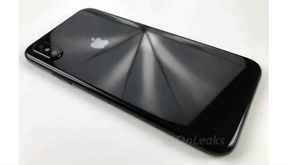 Apple iPhone 8 dummy hands-on video shows vertical dual-camera setup, bezel-less design