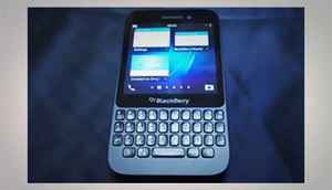 BlackBerry Q5