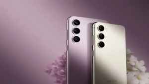 Samsung ने एकत्र स्वस्त केले पॉप्युलर स्मार्टफोन्स, महागड्या फोन्सच्या किमतीत प्रचंड मोठी कपात