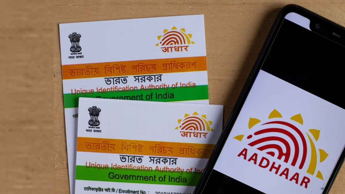 বিনামূল্যে আপডেট করুন Aadhaar Card: নাম, ঠিকানা কোনো খরচ ছাড়াই করা যাবে আপডেট, কীভাবে জানুন
