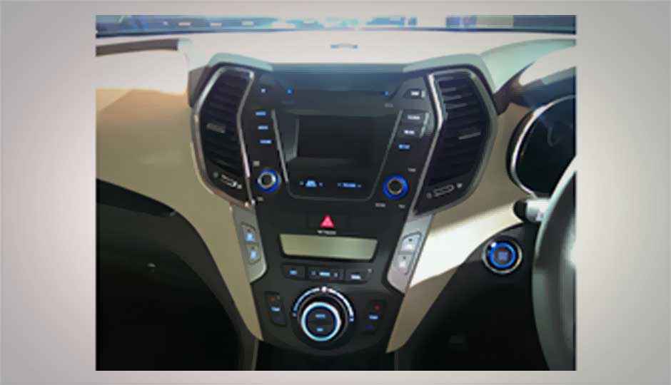 Tech in Hyundai Santa Fe at Auto Expo 2014 Tech in Hyundai Santa Fe at Auto Expo 2014