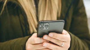 5G अनलिमिटेड डेटासह येतात 'हे' AIRTEL प्लॅन्स, अन्य भारी बेनिफिट्सही उपलब्ध