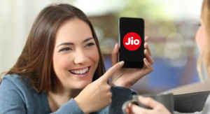 डेली 1GB पासून ते 3GB पर्यंत Jio च्या सर्व प्लॅन्स लिस्ट, इतर अप्रतिम बेनिफिट्सही उपलब्ध