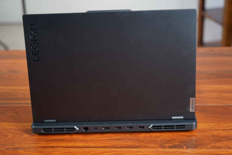 Lenovo Legion 5i Gaming Laptop - I/O Ports Review